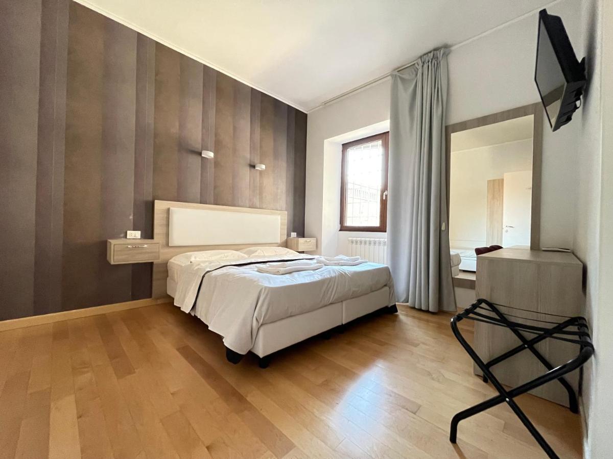 Luciano Laterani Guest House روما المظهر الخارجي الصورة