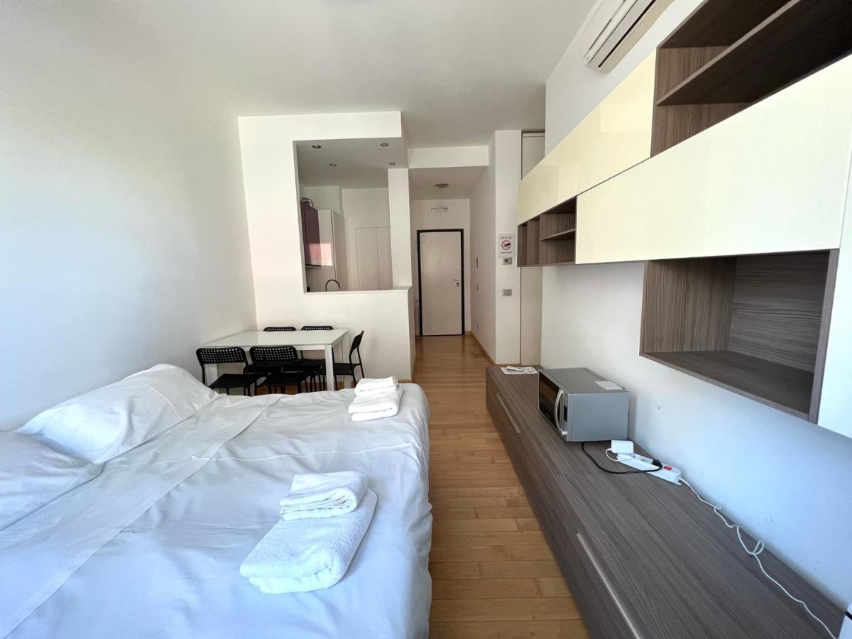 Luciano Laterani Guest House روما المظهر الخارجي الصورة