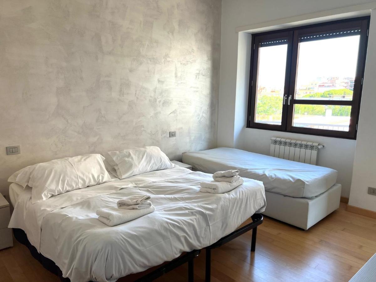 Luciano Laterani Guest House روما المظهر الخارجي الصورة