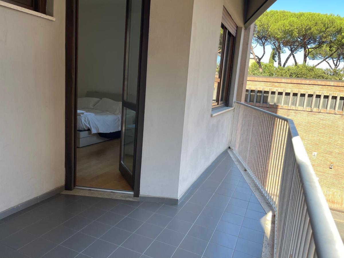 Luciano Laterani Guest House روما المظهر الخارجي الصورة